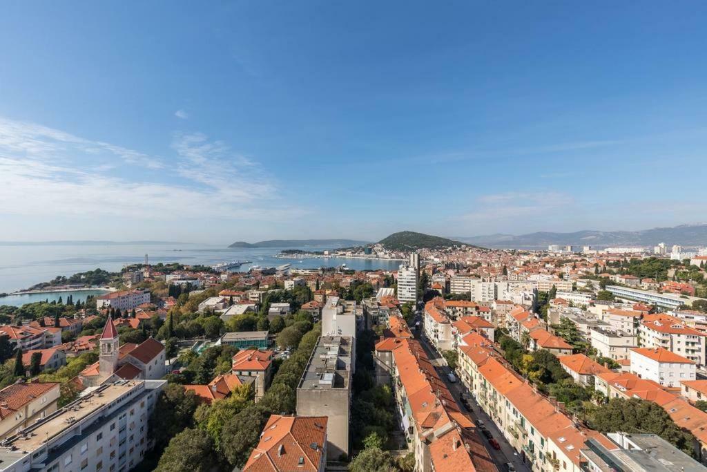 Apartment Penthouse Ema Спліт Екстер'єр фото